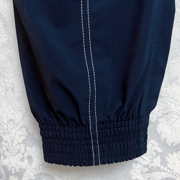 Athleta Chelsea Utility Jogger Pants In Navy Blue & White Stitching Size 8 GUC - Picture 8 of 10